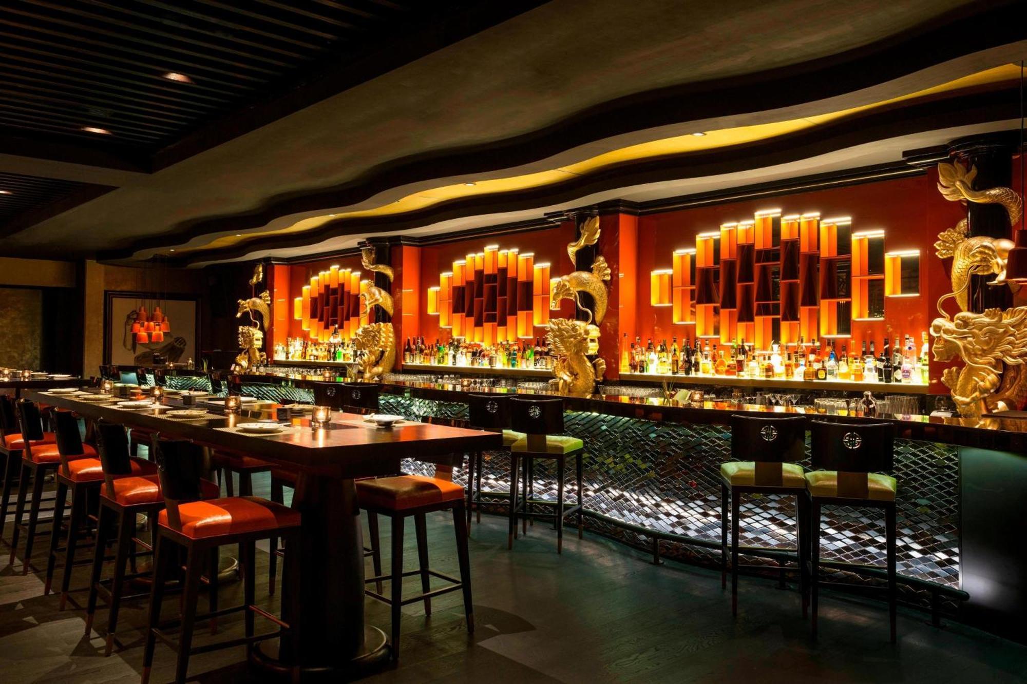 Grosvenor House, A Luxury Collection Hotel, Dubái Exterior foto The bar at the restaurant