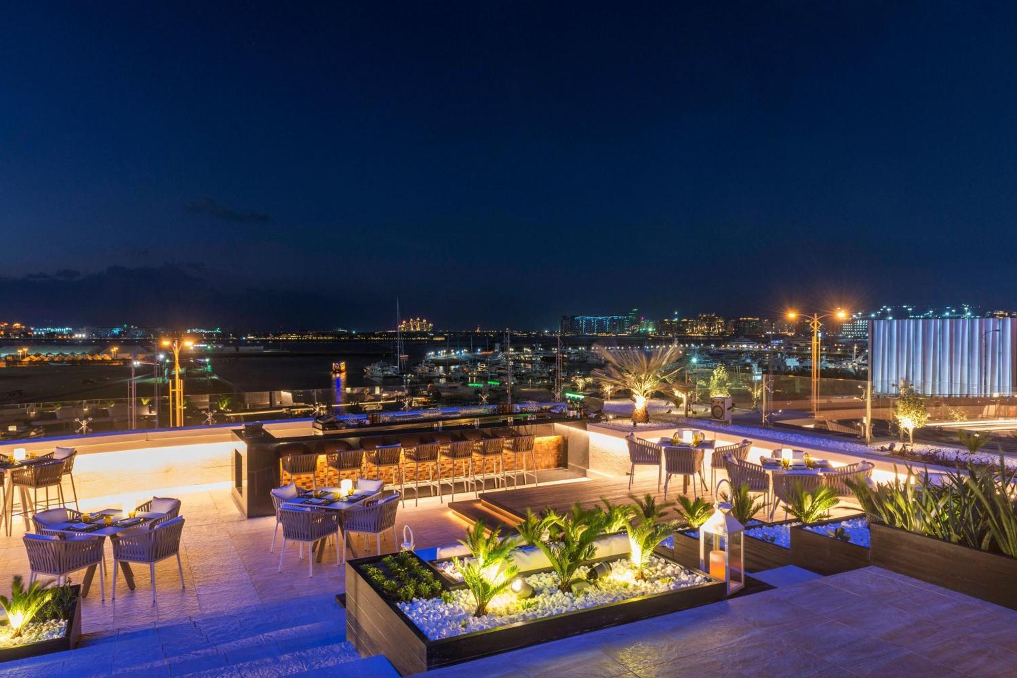 Grosvenor House, A Luxury Collection Hotel, Dubái Exterior foto View of the city from the hotel